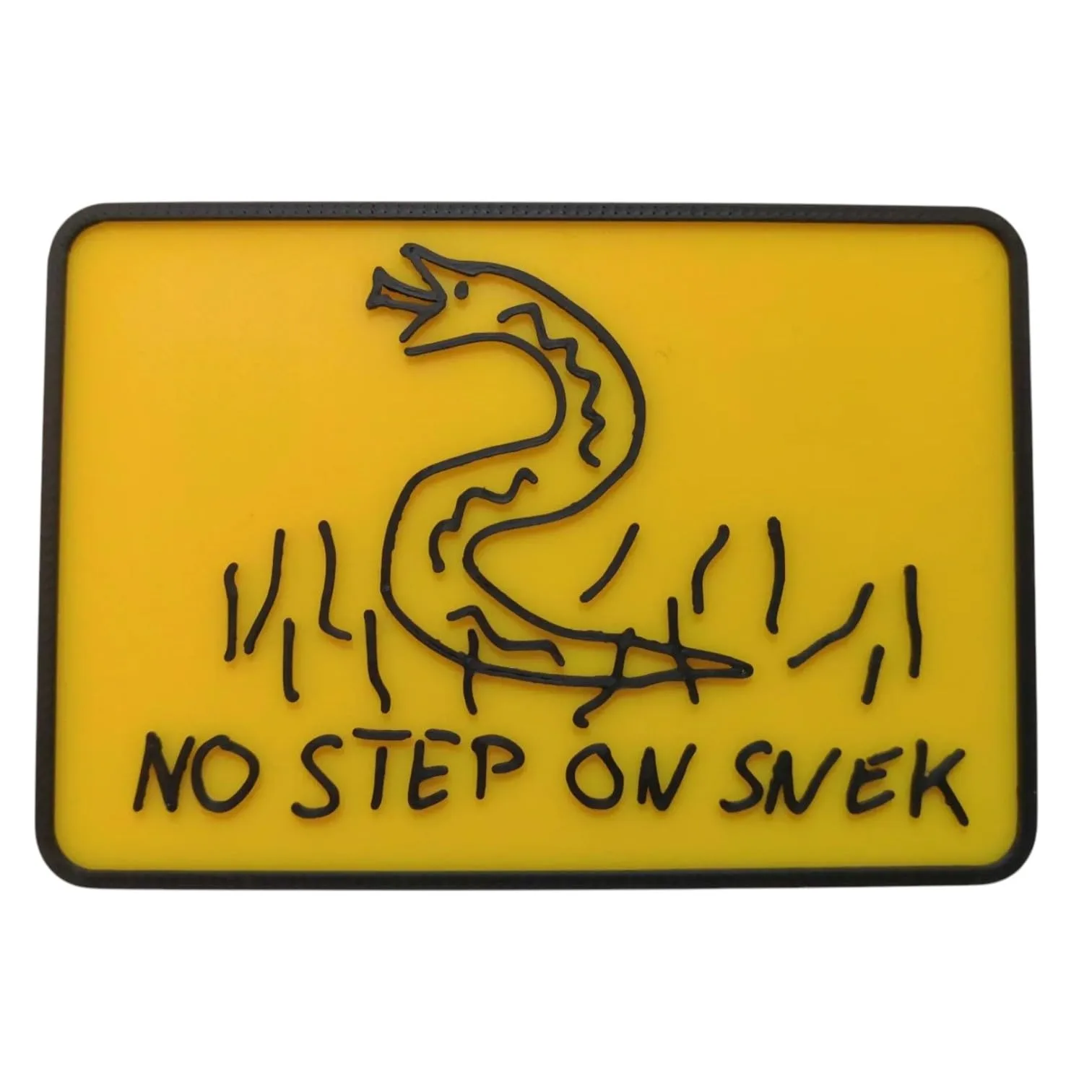 No Step On Snek Meme Plaque – Funny Gadsden Flag Parody Sign for Desk, Wall or Shelf Display front view