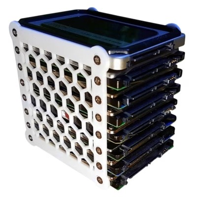 Modular 2.5" HDD/SSD Rack – Stackable Drive Mount Cage for Up to 8 Hard Drives or SSDs – Compatible with Raspberry Pi, NAS & Server Projects – 3D Printed in Canada