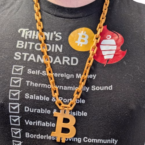 Bitcoin Block-Chain Necklace, Gold PLA Crypto Pendant, Sustainable BTC Jewelry Gift for HODLers & Blockchain Enthusiasts - Image 3